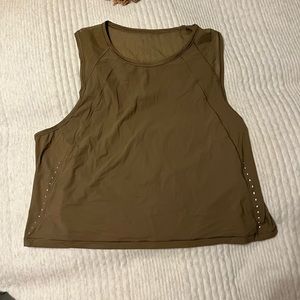 Lululemon cropped tank